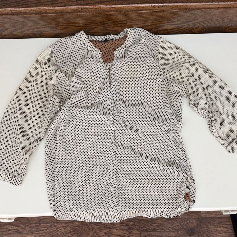 Antilia Femme Black and White Button Down Shirt